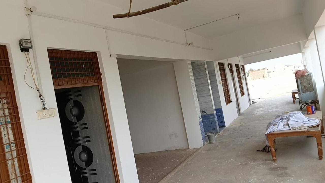 Savitri Garden Mayapuri Colony Chaatnag Road Jhunsi Prayagraj Jhusi Exterior foto